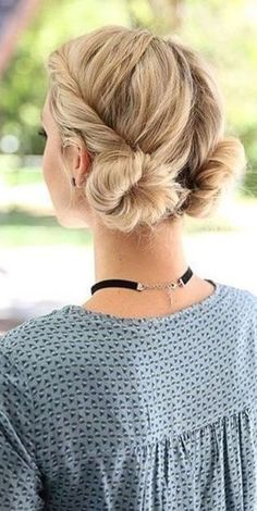 Cute Summer Hairstyles That Will Keep Your Hair Off Your Face - Society19 UK Global Hairstyles, Space Buns Hair, Short Hair Bun, Space Buns, Easy Summer Hairstyles, Low Bun, Hairstyles For School, Hair Stuff