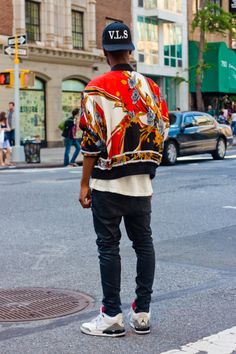 Mens Fashion Swag, Urban Hip Hop, Moda Hip Hop, New Mens Fashion, Stylish Mens Fashion, Mens Fashion Inspiration, Tshirt Ideas, Mens Fashion Classy, Mens Fashion Summer