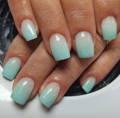 Ombre Nail Art Designs, Nail Lab, Fingernail Designs, Green Nail Designs, Cute Gel Nails, Beach Nails, Dipped Nails, Simple Nail Designs