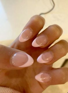 Oval Nails For School, Cute Nails With No Design, Basic Nails For Fall, Nail Ideas For 13-14, Nail Ideas For Small Hands, Cute Nail Sets Simple, Basic Gel X Nails, Easy Almond Nail Ideas, Almond Nails Designs Basic