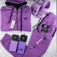 Very Comfortable Perfect For The Winter & A Great Gift! Nike Sets, Nike Fits, See True, Young Mens Fashion, Cute Nike Outfits, Nike Purple, Purple Love, Cute Nikes, Purple Gray