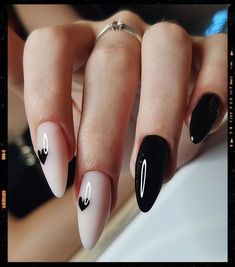 Black Almond Nails, Vday Nails, Black Acrylic Nails, Almond Nails Designs, Hair Skin Nails, Heart Nails