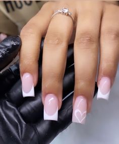 Frenchtips Nails Acrylic Square, Pink And White Acrylic Nails With Design French Tips, Short French Tip Acrylic Nails With Heart, Short French Tips With Heart, French Tip Acrylic Nails Pink And White, White French Tip With Pink Heart, Square Nails White Design, Short French Nails With Heart, French Tip Square Nails With Design