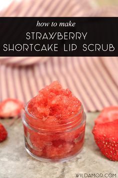 Diy Lip Balm Recipes, Scrub Diy, Lip Scrub Homemade, Body Scrub Recipe, Sugar Scrub Homemade