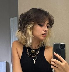 Short Grunge Hair, Dyed Hair Inspiration, Hair Inspiration Short, Trendy Hairstyle, Hair Stylies, Alternative Hair, Dye My Hair, Short Hair Haircuts, Hair Inspiration Color