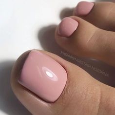 Elegant Toe Nails In Pure Nude Color #nudenails  ❤ Your toe nail colors should always keep up with the season. There is no way we will allow you to stay behind and out of the trend! Do not thank us! #naildesignsjournal #nails #nailart #naildesigns #toenailcolors Toenail Colors, Shellac Pedicure, Black Toe Nails, Gel Pedicure, Gel Toe Nails