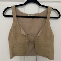 Zara vest/corset top. super cute, i just can’t pull it off 

great condition, only worn once Vest Corset, Zara Vest, Women Corset, Corset Top, Zara Women, Super Cute, Zara, Womens Tops, Women Accessories