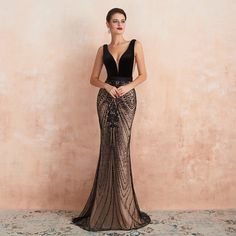 Elegant Black Slit Lace See Through Bodycon Long Evening Dress Long Party Gowns, Black And Gold Dress, Sweep Train Prom Dress, Luxurious Dresses, Evening Dresses Online, Black Prom, فستان سهرة, Black Sequin Dress, Black Evening Dresses