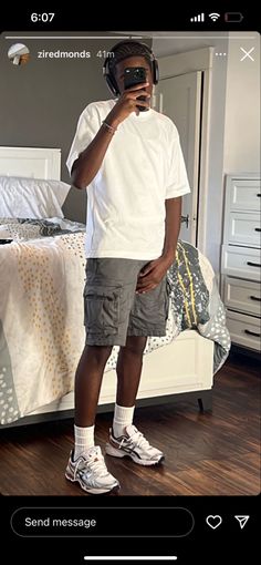 Men Fit Inspo Summer, Black Guy Summer Outfits, Boohoo Man Outfits, Asics Shoes Outfit Men, Basic Fits Men, Asics Fits Men, Black Guy Fashion Casual, Black Men Streetwear Outfit