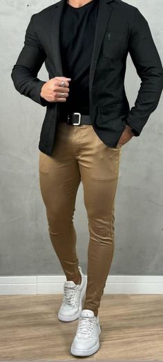 Yellow And Grey Outfit Men, Black And Khaki Outfit Men, Blazer Ideas For Men, Business And Advertising, Mens Fashion Suits Casual, Stylish Mens Suits, Men's Business Outfits