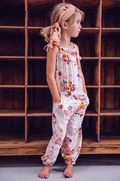 jumpsuit Dope Clothes, Kid Fashion, Stylish Kids, Floral Romper, Childrens Fashion, Mini Fashion, Kids Wear