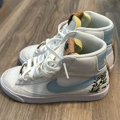 Size 5 Worn A Couple Of Times No Box Nike Blazer Mid 77 Colors, Shoes Nike Blazer, Nike Blazer Mid 77, Nike Blazer Mid, Blazer Mid, Nike Blazer, Nike Blue, Shoes Nike, Women's Nike