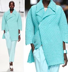 Issey Miyake - Spring 2015 Charm Tiffany, Issey Miyake, Beautiful Outfits, Paris Fashion Week, Bell Sleeve Top, Fashion Week, Women's Fashion, Long Sleeve Blouse, Design Inspiration