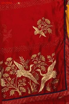 figure consept pallu sakt saree embroidery design Figure Embroidery Design, Embroidery Magic, Indian Motifs, Horse Motif, Saree Border