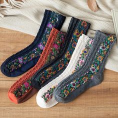 Item Code: 6662051332257 Socks 62%Cotton Floral Jacquard Mode Harajuku, Boots Socks, Ladies Socks, Embroidered Socks, Floral Socks, Trendy Socks, Cozy Socks, Warm Socks, Women Socks