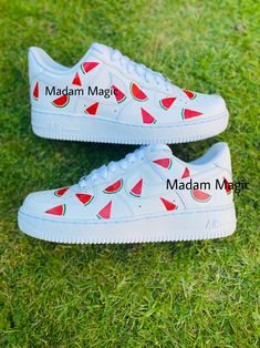 * Hand painted custom Air Force 1 07 Low * Not vinyl, stickers or patches * No returns, refunds or exchanges * Processing time is 2-3 weeks * I cannot expedite orders or make for a specific date * Delivery time depends on country * Cancellations up to 24 hours after purchase * Please try on shoes in a store to make sure you order the correct size * Please order correct size - if you order incorrect size this is your own responsibility * If you order a women's size it is possible you receive the men's option of the same size -the shoes will be the same only the number on the box will differ * Wipe clean only, no washing or picking * Shoes are 100% genuine and can be proven so * Shoes are bought from a genuine retailer, copy of original receipt of purchase can be provided upon request * If y Customizable Green Sneakers For Streetwear, Customizable Fun White Sneakers, Customizable White Fun Sneakers, Casual Red Customizable Sneakers, Casual Green Customizable Sneakers, Casual Customizable Green Sneakers, Customized Casual Low-top Sneakers, Customizable Green Casual Sneakers, Casual Customized Low-top Sneakers