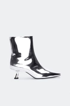 KUKIBOOTSILVER Twisted Scarf, Kitten Heel Ankle Boots, Kitten Heel Boots, Silver Boots, Chrome Material, Flat Heel Boots, Heel Boot, Silver Chrome, Ankle Heels