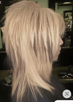 Over 50 Hair Styles, Shaggy Hairstyles For Fine Hair, Feathered Hair Cut, Shaggy Hairstyles, Hairstyles For Fine Hair, Hair Over 50, Timeless Looks, Haircuts For Women Over 50