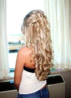 Silver Pixie, Blonde Curls, Bow Hairstyle, Pixie Bob, Hoco Hair, Hair Inspo Color