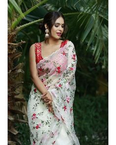 🎗Description🎗 *Saree *NEW BEUTIQUE STYLE TRENDING MULTI THREAD EMBROIDERED SAREE UNIQUE OUTFIT ON KHADI ORGANZA AND MOTI HANDWORK WITH JAQUARD BLOUSE🚀 * SAREE : KHADI ORGANZA WITHMULTI THREADS EMBROIDERED WORK SAREE WITH CUTWORK AND HANDWORK MOTI WORK 5.5meter length SEQUENCE WORK COMES PALLU AND SKIRT ALSO MORE THAN 2500 MOTI COMES BLOUSE : JAQUARD 0.80meter UNSTITCHED Wash :- First Time Dry clean Light Saree, Organza Saree With Blouse, Cutwork Saree, Moti Work, Silk Saree Banarasi, Indian Fashion Saree, Unique Outfit, Sequence Work, Organza Saree