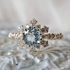 Fairytale Wedding Ring, Character Photoshoot, Alter Clothes, Snowflake Ring, Rings Opal, Shiny Rings, Gold Snowflake, Couture Embroidery, Aquamarine Engagement Ring