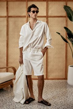 Holiday Outfits Summer, Guayabera Shirt, Spring Outfits Men, Resort Outfit, Todd Snyder, Male Fashion Trends, Power Suit, Summer 24