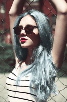 long blue hair Pastel Hair, Hair Envy, Grunge Hair, Grey Hair, Silver Hair, Pretty Hairstyles, Blue Hair, Hair Goals, Hair Trends