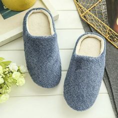 short description is not available Size: 36-37.  Color: Blue.  Gender: unisex.  Age Group: adult. Lilac Shoes, Travel Slippers, Soft Sole Slippers, Cat Slippers, Cute Slippers, Home Slippers, Slippers Shoes, Bleu Violet, Warm Slippers