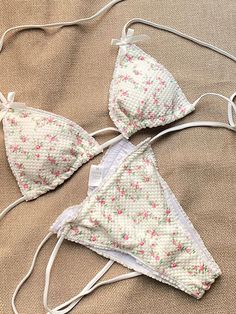 Voguable  2022 New Triangle Bikinis Sexy Bathing Suit Adjustable String Swimwear Women Thong Bikini Set Print Swimsuit Beach Wear voguable Cute Summer Bikinis, Unique Bathing Suits, Floral Bathing Suit, Sommer Strand Outfit, Halter Bathing Suit, Floral Cottagecore, Push Up Swimsuit, Triangl Swimwear, Swimsuit Women