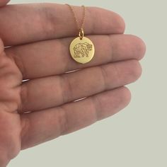 Pendant is Solid Gold 14k  ( REAL GOLD )● The pendant is available in 3 sizes:( Photo Is For 14mm / 0.55 inches Diameter )- Small:  14,0 mm / 0,55 inches ( Diameter )- Medium:  16,5 mm / 0,65 inches ( Diameter )- Large:  19,1 mm / 0,75 inches ( Diameter )● The chain is solid gold 14k   ( REAL GOLD ). It is thin and dainty and it is available in 4 sizes:- 40 cm / 15,75 inches ( Length )- 45 cm / 17,72 inches  ( Length )- 50 cm / 19,68 inches  ( Length )- 55 cm / 21,65 inches  ( Length )● The thic Polar Bear Jewelry, Mama Bear Necklace, Elephant Charm Necklace, Bear Jewelry, Travel Necklace, Animal Necklace, Gold Elephant, Bear Necklace, Bear Pendant