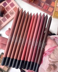 Huda Beauty Lip Liner, Huda Beauty Lip Contour, Huda Beauty Lip, Huda Kattan, Lip Contour, Makeup Accesories, Lip Liners