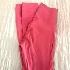 Never Worn, Limited Edition, 25” Lulu Outfits For School, Lulu Wishlist, Pinterest Wishlist, Cute Lululemon Outfits, Leggings Colorful, Lulu Outfits, Lulu Pants, Lululemon Outfits, Future Clothes