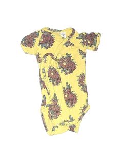 Kate Quinn Organics Short Sleeve Onesie Size: 12-18 Month Bottoms - used. 100% BAMBOO, Paisley | Kate Quinn Organics Short Sleeve Onesie: Yellow Paisley Bottoms - Size 12-18 Month Yellow Bamboo, Kate Quinn, Yellow Short, Yellow Shorts, Onesies, Paisley, Women Handbags, Size 12, Handbags