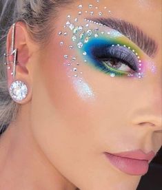 Glam And Glitter Makeup, Pride Makeup Ideas Glitter, Candy Makeup Ideas, Makeup Collage, Glitter Bar, Birthday Makeup Looks, Candy Makeup, Drag Make-up, Rose Makeup