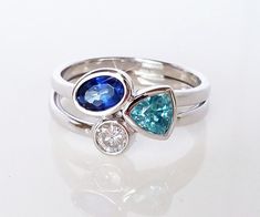 Modern Mother Mother's Ring, Family Ring, Family Rings, Mom Ring, Mother Rings, Colored Stones, Hand Ring, Ring Ideas, Zircon Ring