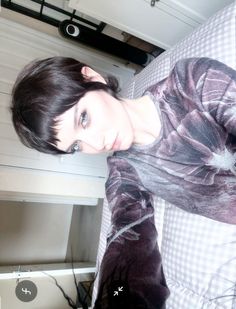 #bixie #bixiecut #shag #mullet Mullet Pixie, Raccoon Tail Hair, Shag Mullet, Raccoon Tail, Bangs Short Hair, Alice Cullen, Tail Hair, Hair Pixie, Bangs Short