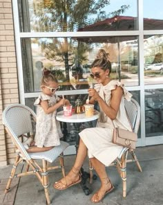 Becky Hillyard, Mom Daughter Outfits, Mommy Daughter Outfits, Cella Jane, Mommy And Me Outfits