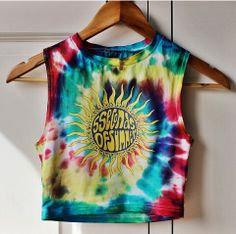 can I please own this. like right now. please. I demand you. I. need. it. Tie Dye Tops, Tie Dye Crop Top, Shirt Tie, Dye Shirt, Tie Dye Shirt, 5 Seconds Of Summer, 5 Seconds, Dyed Tops