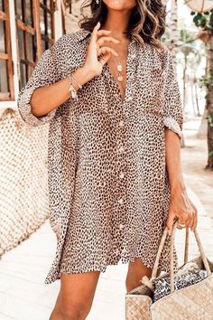 We're Seeing Spots! Leopard Print Button Down Shirt Dress 100% Polyester Loose Shirt Dress, Robes Glamour, Rok Mini, Shirt Mini Dress, Casual Blouse Shirts, Leopard Print Shirt, Mode Casual, Mini Robes, Maxi Robes