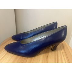 Vintage Liz Claiborne Applaud Pumps Women’s 6.5 M Blue Lapis Heels Classic Work - These Shoes Appear To Have Never Been Worn Based On The Heel. There Is Some Wear On The Sole Which I Do Not Think Is From Being Worn. Please View All Pictures To Decide For Yourself. These Will Be Listed As Pre-Owned Since I Can’t Say With 100% Certainty That They Were Never Worn. Elegant Blue Heels For Office, Classic Blue Low Heel Heels, Fitted Blue Low Heel Heels, Classic Blue Heels Medium Width, Classic Blue Medium Width Heels, Fitted Blue Heels With Round Toe, Classic Blue Heels For Work, Fitted Blue Round Toe Heels, Blue Heels For Work