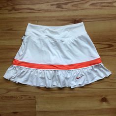 Brand New Nike Women's Dri-Fit Rival Tennis Skirt. Size Is Women's Large. Inner Is Attached. Waist Is For 23.5-26in. Length From Top To Bottom Is About 12in. Nike Spandex Shorts, Nike Pro Spandex Shorts, Grey Nike Shorts, Black Nike Pros, Tennis Top, Nike Spandex, Nike Pro Spandex, Tennis Tops, Nike Athletic Shorts