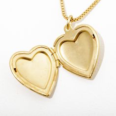 Be still my checkerboard heart! The matte gold-plated checkerboard Amanda Locket Necklace is a funky spin on the traditional heart locket. The pendant measures 3/4" and comes on a matte gold box chain with a silicone slider clasp, wearable up to 26" inches. This is named for boss babe Amanda Gorman. Need we say more...? Traditional Heart, Amanda Gorman, Chara Design, Gold Heart Locket, Gold Box, Local Jewelry, Creating Jewelry, Vintage Heart, Heart Locket