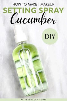 Do you love dewy, glowing skin? If so, you’ll love this ultra-moisturizing, natural DIY makeup setting spray that you can make at home. Face Spray For Glowing Skin Homemade, Diy Setting Spray Make Up, How To Make Setting Spray, Face Spray For Glowing Skin, Setting Spray Diy, Face Spray Diy, Setting Spray For Dry Skin, Homemade Setting Spray, Diy Setting Spray