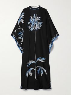 PUCCI's kaftan is decorated with an archival 'Dalia' motif, which was first introduced in 1972. A glamorous option for your next balmy getaway, it's been made in Italy from fluid silk crepe de chine in a loose shape and turns to reveal an open back held in place by a slinky chain. Maxi Kaftan, Crepe Top, Silk Tunic, Silk Kaftan, Halter Neck Top, Stripe Silk, Open Back, Tunic Blouse, Silk Twill