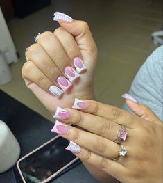 Newest Nail Designs, Duck Tip Nails, Unique Nail Designs, Duck Nails, Nails Tips, Dope Nail Designs, Short Square Acrylic Nails, Exotic Nails