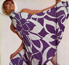 Pierre Cardin Dress, Jean Patou, Lauren Hutton, Fashion 1960s, Jeanne Lanvin, Swinging Sixties