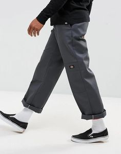 Dickies And Vans Outfit, Vans Pants Outfit, Dickies Mens Street Style, Mens Dickies 874 Outfit, Dickies Outfits Men Street, Dickies Pants Outfits For Men, Dickies 874 Style, Dickies 874 Outfit Men