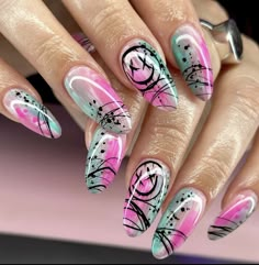 Blink 182 Nail Art, Blink 182 Nails, Concert Nails, Crazy Nail Art, Punk Nails, Gel Nail Art Designs, Gel Acrylic Nails, Pointed Nails, Pretty Nail Art Designs