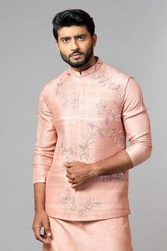 Sherwani For Men Wedding, Sherwani For Men, Wedding Sherwani, Mens Clothing Store, Mens Formal Wear