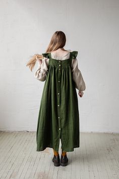 Forest Green Prairie Dress Linen Dress With Flutter Sleeves - Etsy Australia Linen Apron Dress, Moda Kimono, Mode Kimono, Linen Dress Women, Anne With An E, Dress Linen, Womens Aprons